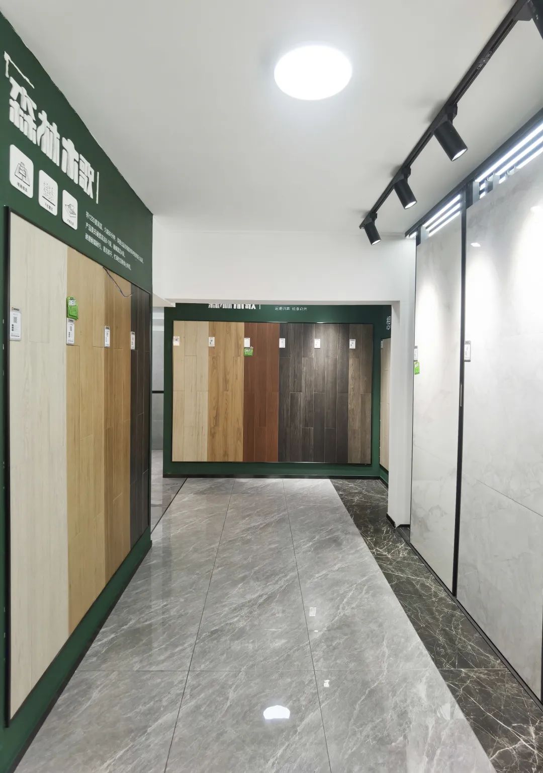 鹰牌墙地专家店｜梅州?兴宁——装出年轻新高度!(图18)