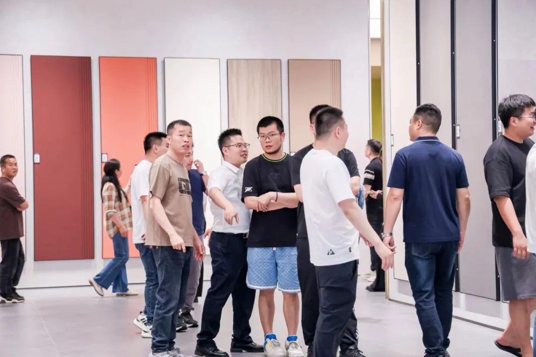 新鹰牌 创未来｜鹰牌新总部展厅盛大揭幕&中国瓷IP新品隆重上市！(图11)